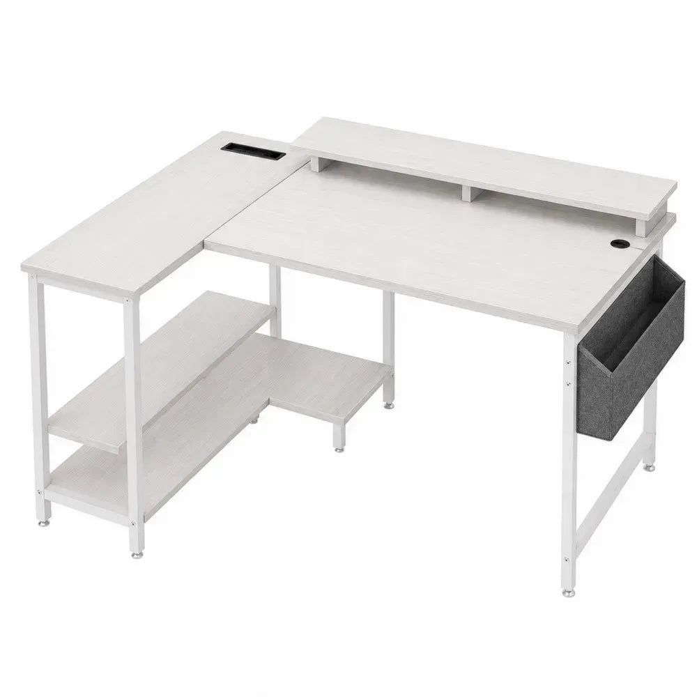 Escritorio en L rectangular de MDF efecto madera clara y acero blanco de 140 x 120 x 90 cm con estantes abiertos organizador lateral y pasacables